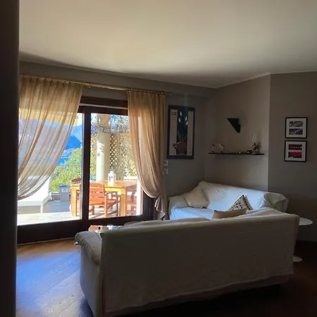 Rose On The Apartment Verbania